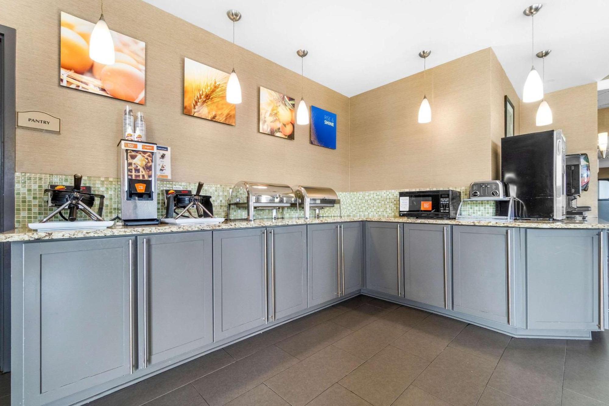 Comfort Suites Jackson I-40 Dış mekan fotoğraf