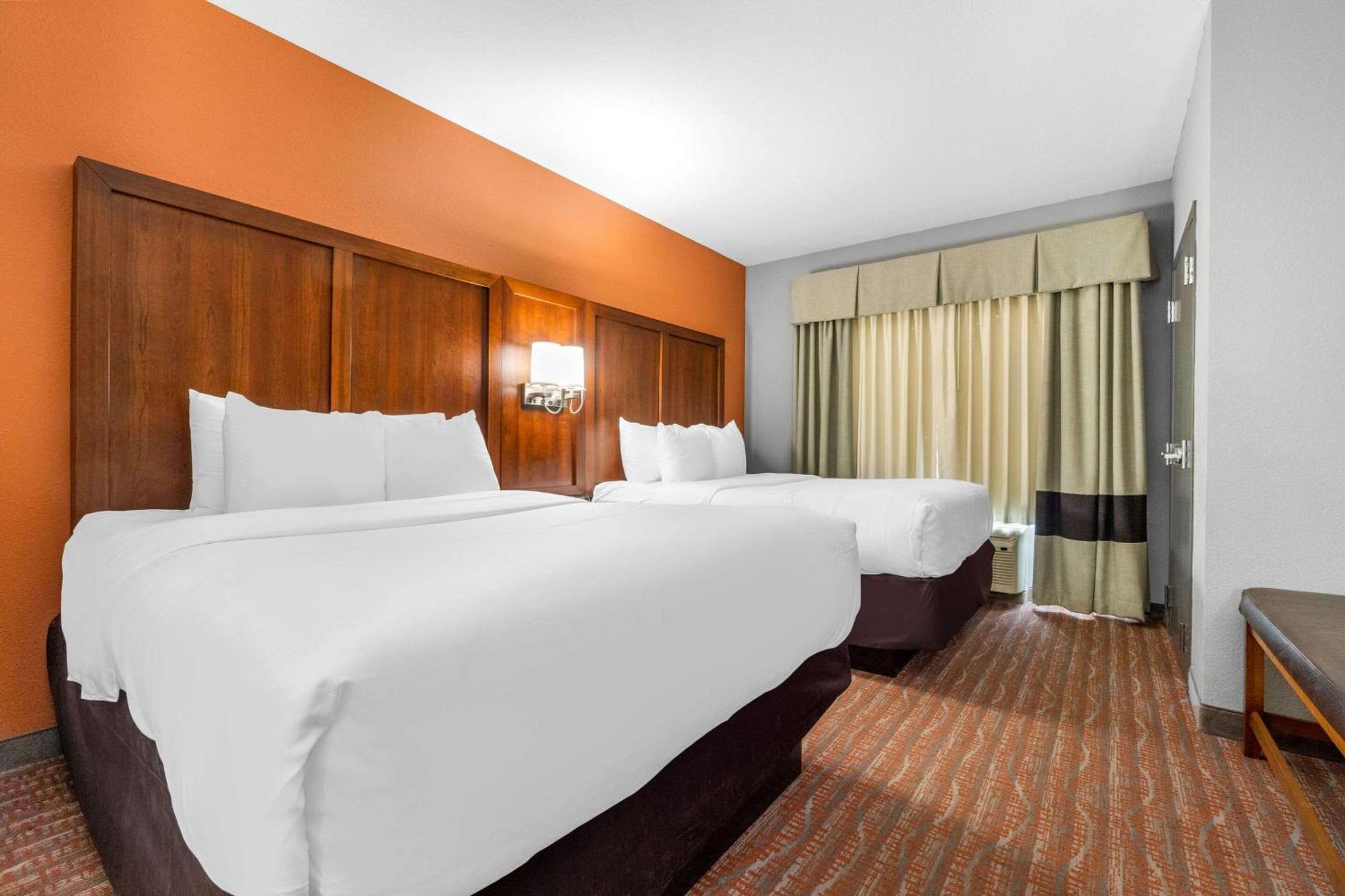 Comfort Suites Jackson I-40 Dış mekan fotoğraf