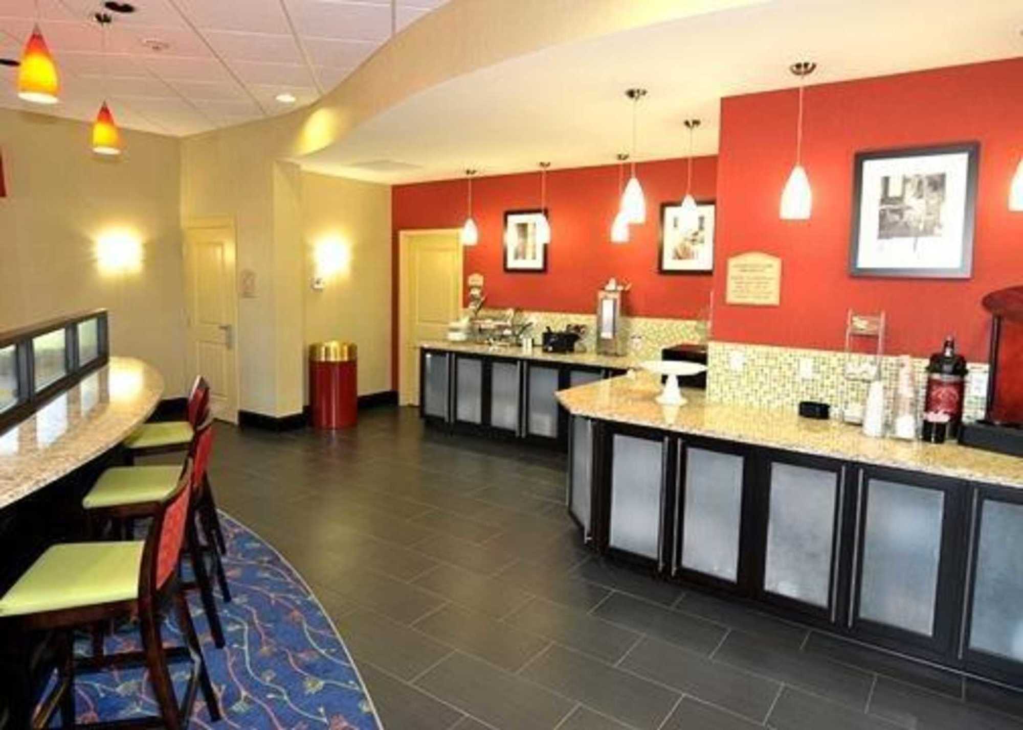 Comfort Suites Jackson I-40 Konforlar fotoğraf