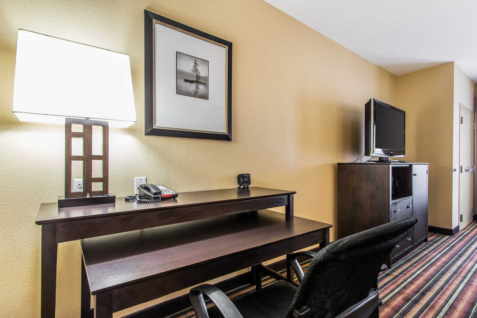 Comfort Suites Jackson I-40 Oda fotoğraf